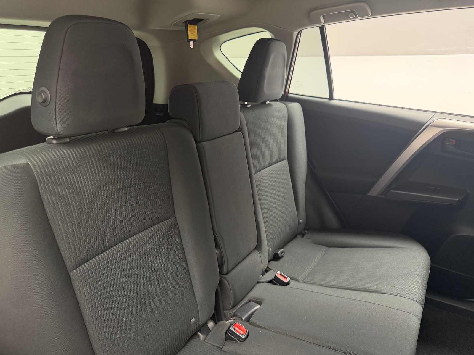 Thumbnail: 2016 Toyota RAV4 - 6