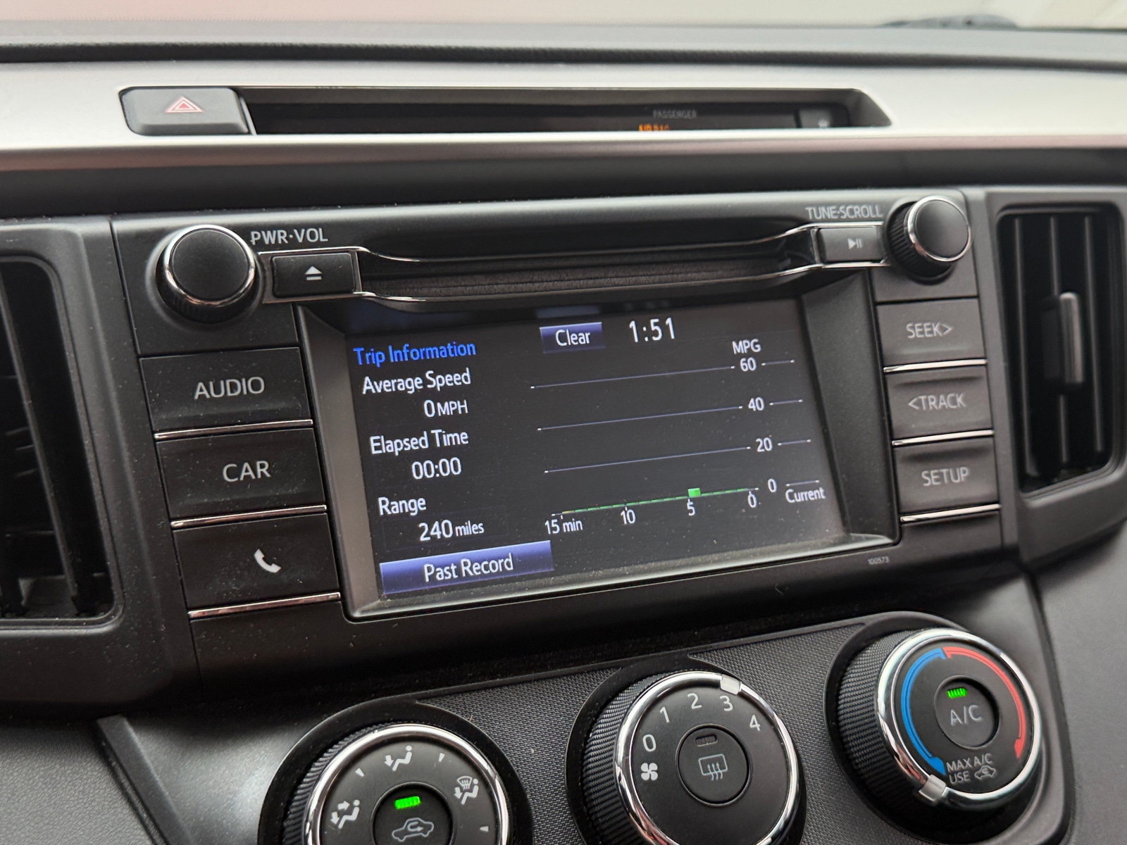 Thumbnail: 2016 Toyota RAV4 - 4