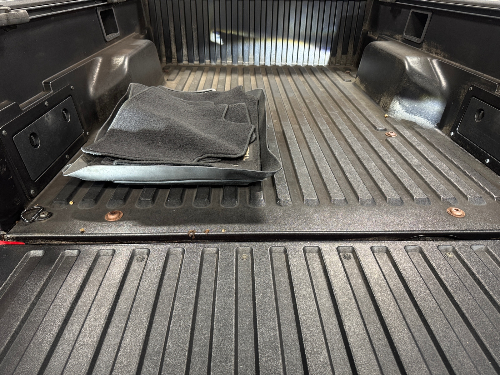 Thumbnail: 2011 Toyota Tacoma - 7