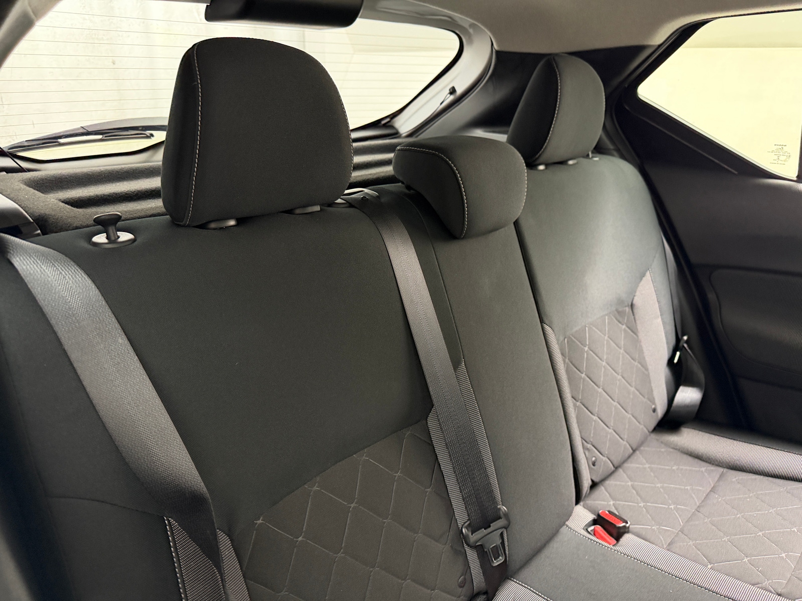 Thumbnail: 2018 Nissan Kicks - 6