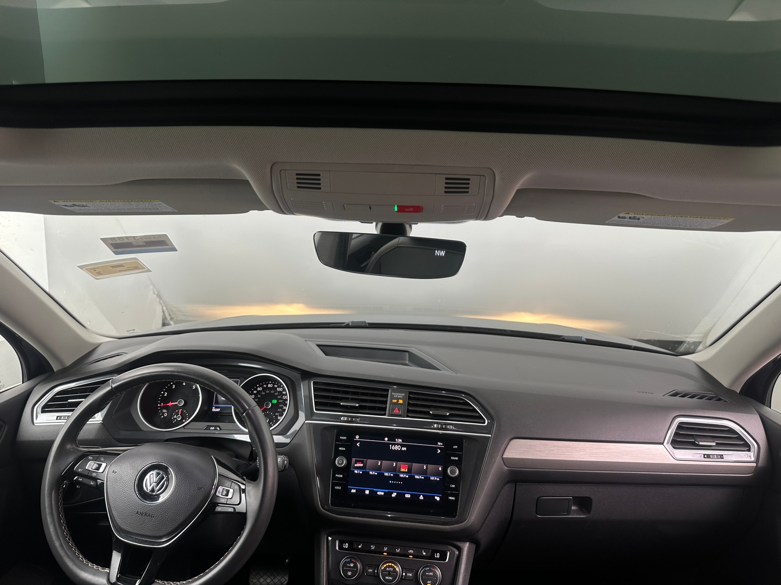 Thumbnail: 2021 Volkswagen Tiguan - 2