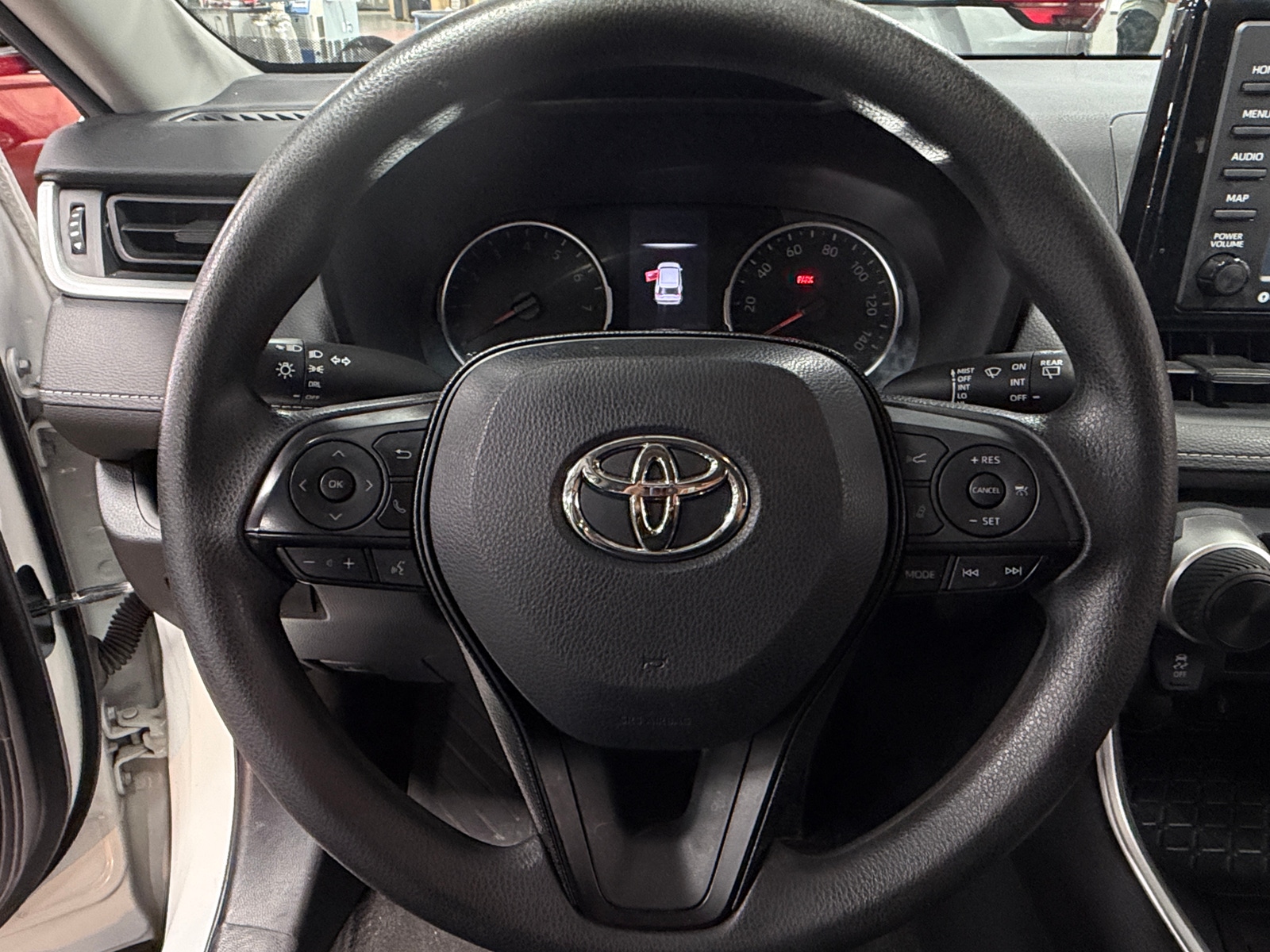 Thumbnail: 2020 Toyota RAV4 - 5