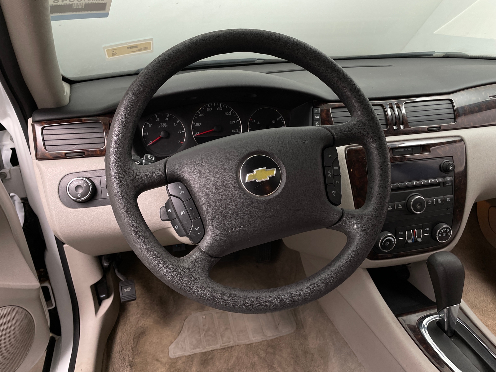 Thumbnail: 2016 Chevrolet Impala - 5