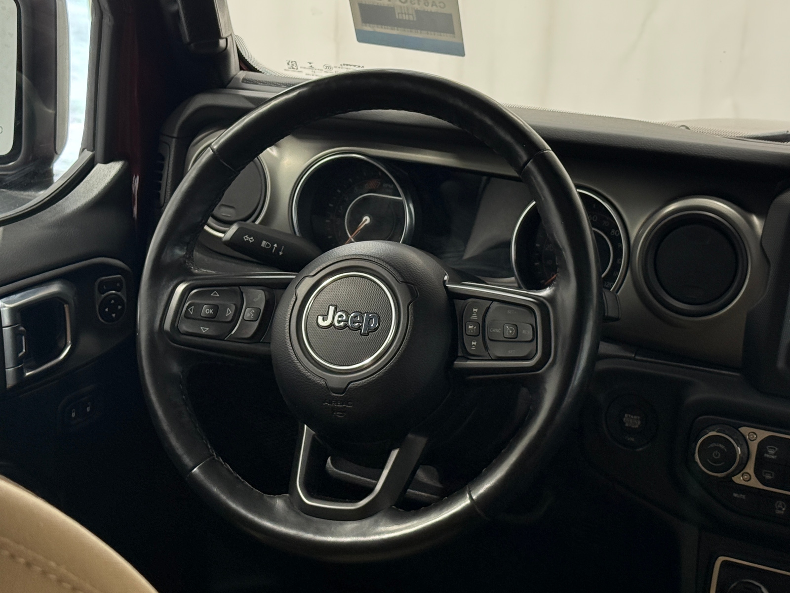 Thumbnail: 2021 Jeep Wrangler - 5