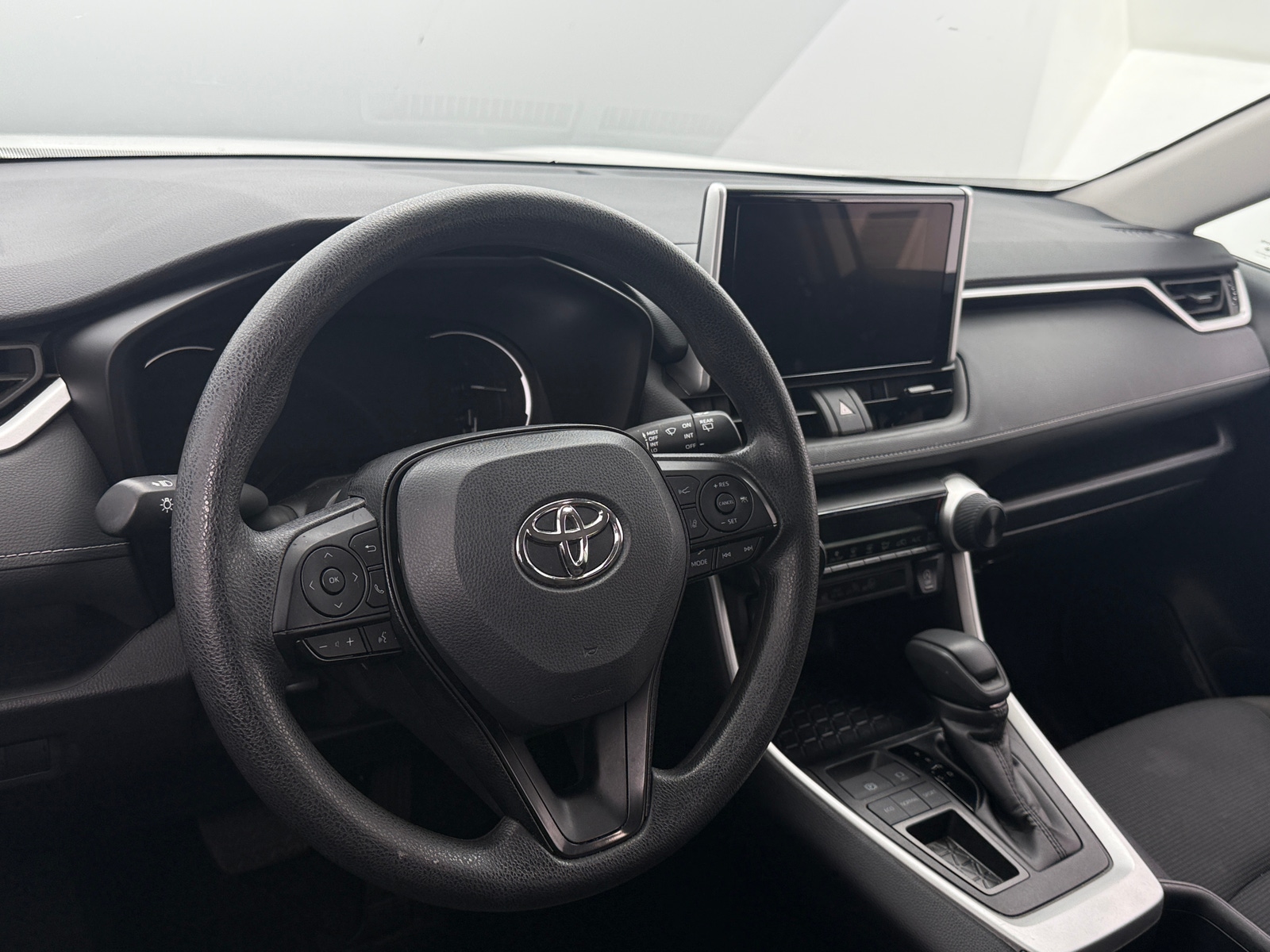 Thumbnail: 2025 Toyota RAV4 - 5