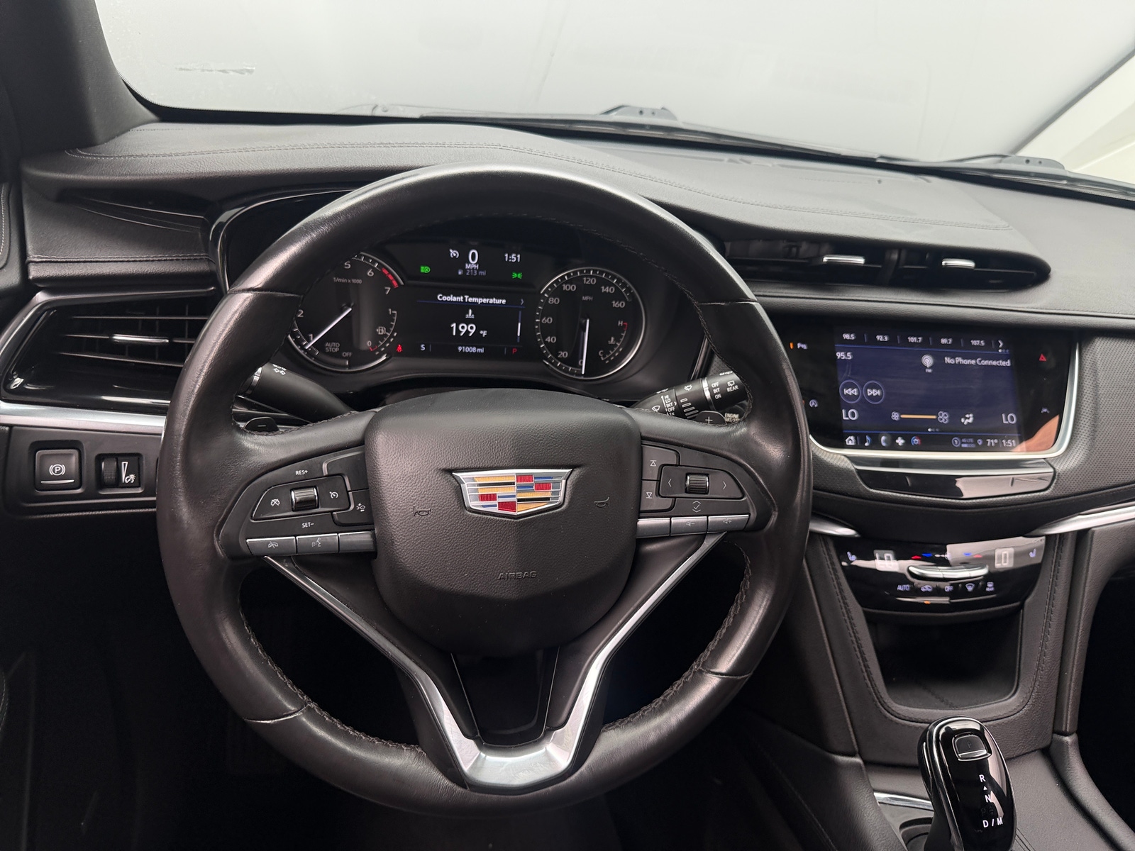 Thumbnail: 2023 Cadillac XT6 - 4