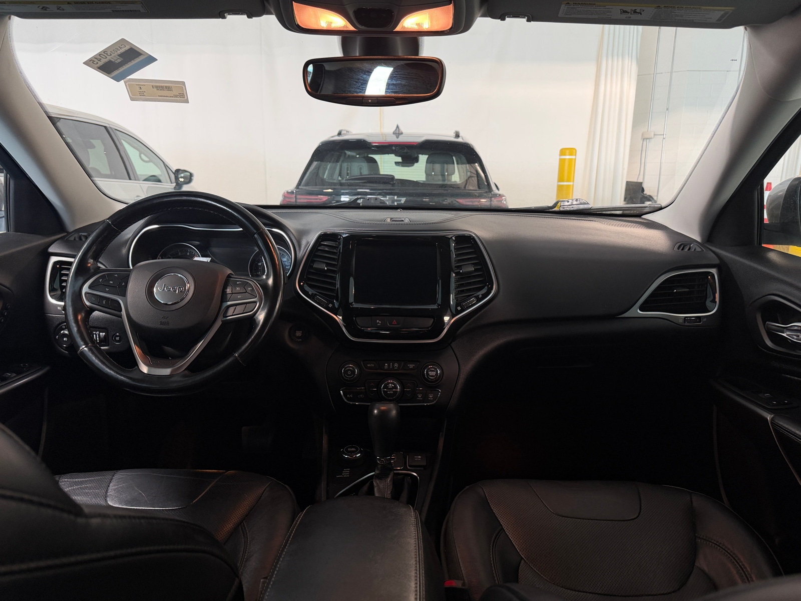 Thumbnail: 2020 Jeep Cherokee - 2