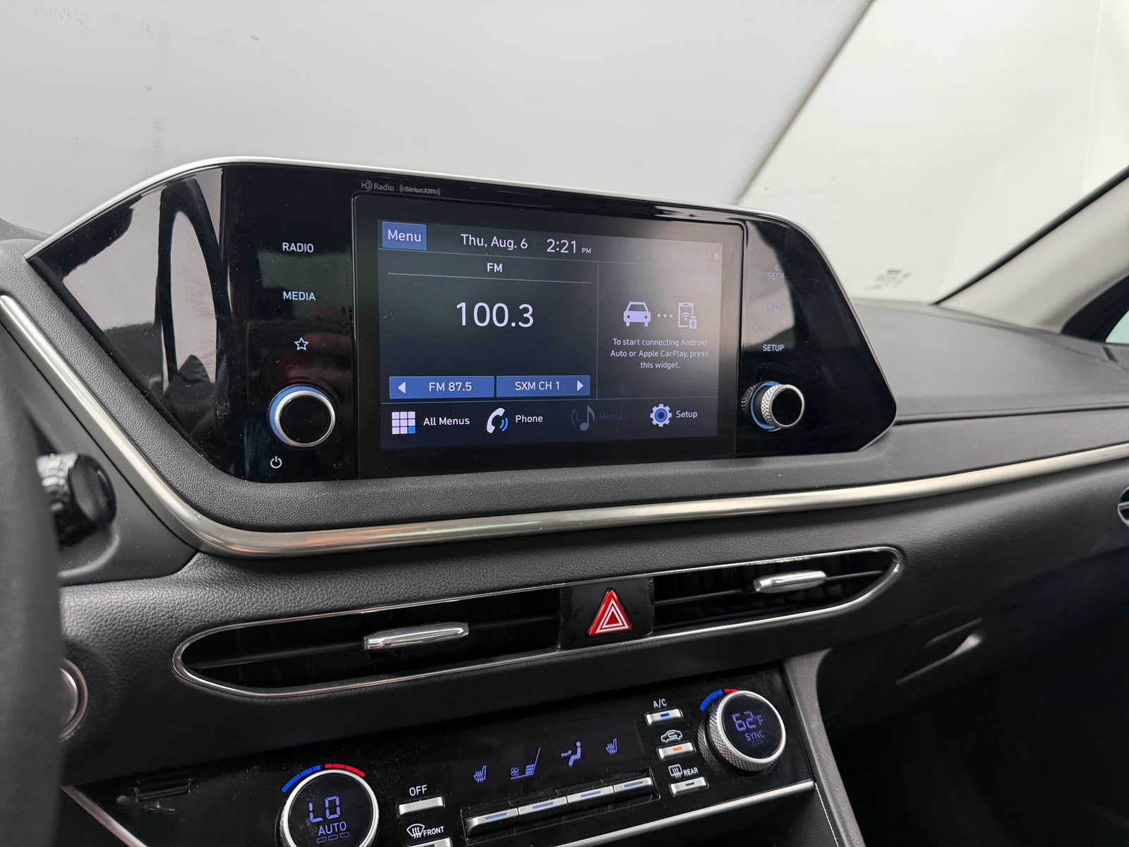 Thumbnail: 2022 Hyundai Sonata - 4