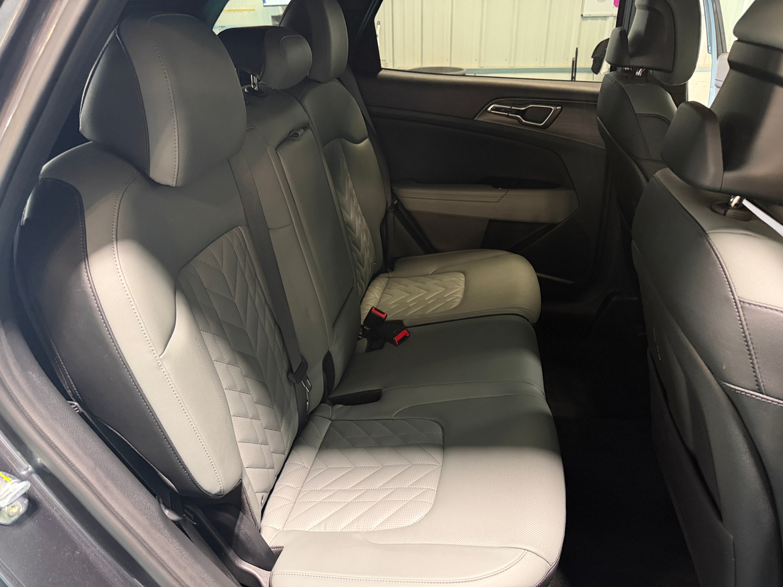 Thumbnail: 2023 Kia Sportage - 5