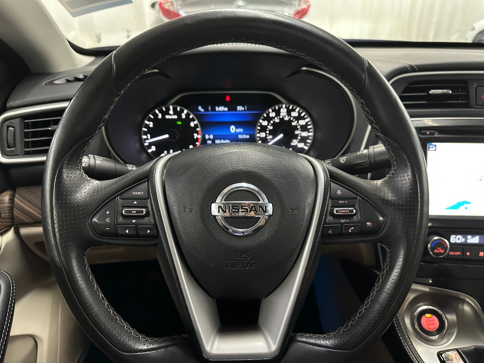 Thumbnail: 2017 Nissan Maxima - 4