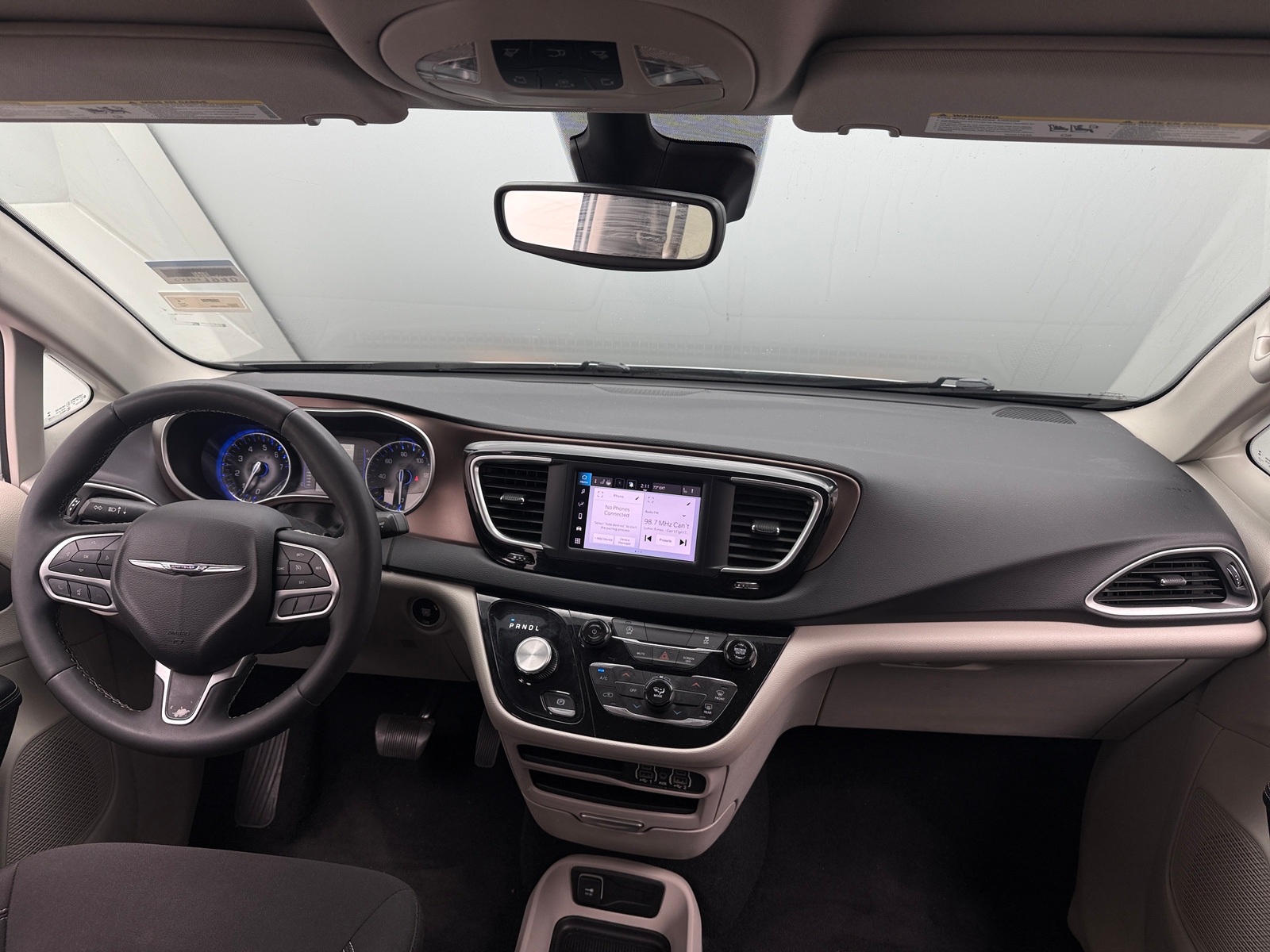 Thumbnail: 2024 Chrysler Voyager - 3