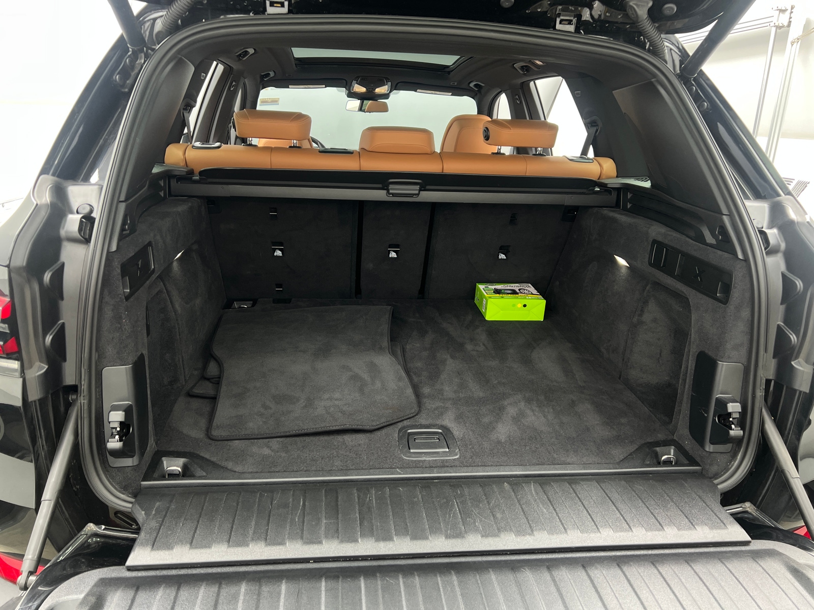 Thumbnail: 2026 BMW X5 - 6