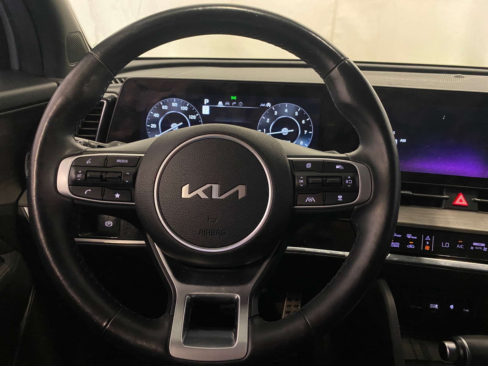 Thumbnail: 2023 Kia Sportage - 4