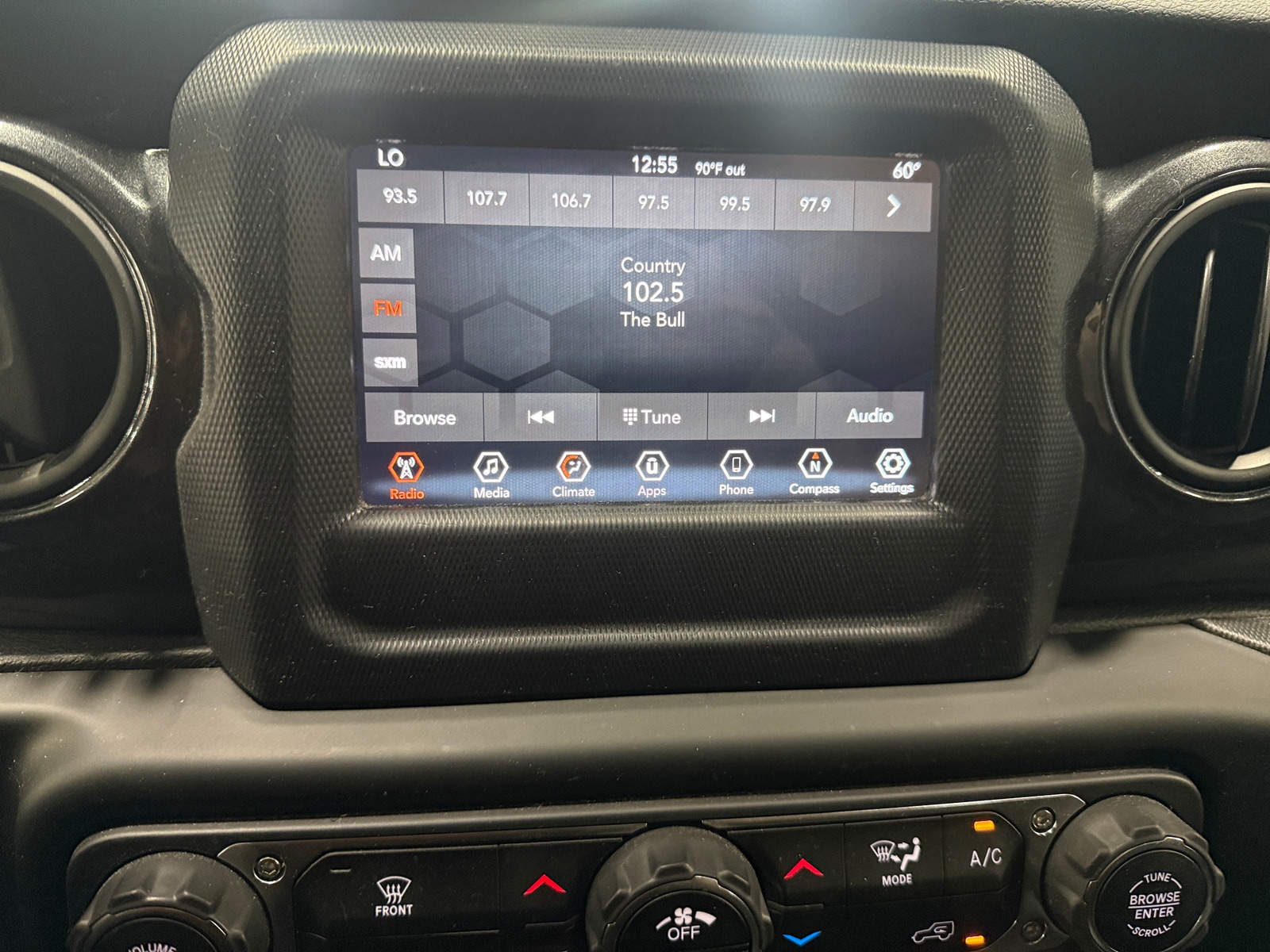 Thumbnail: 2020 Jeep Wrangler - 4