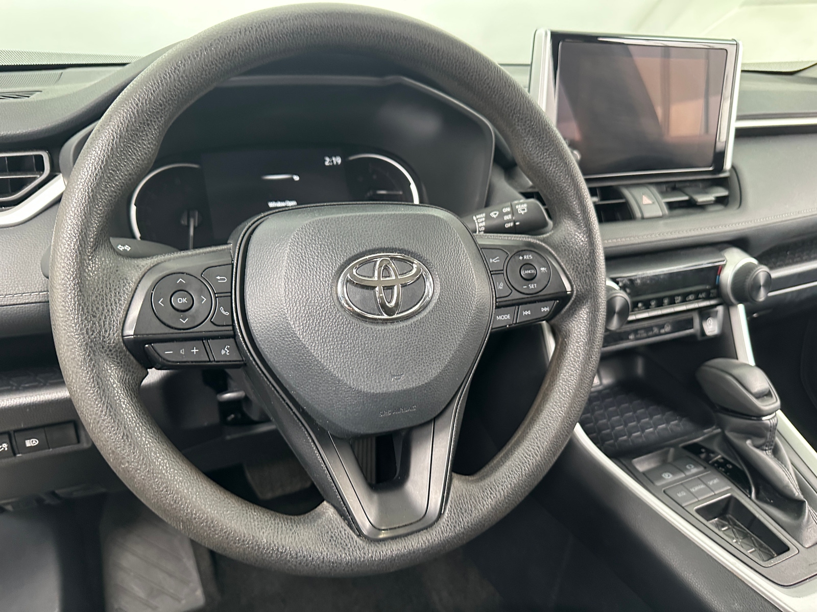 Thumbnail: 2025 Toyota RAV4 - 5