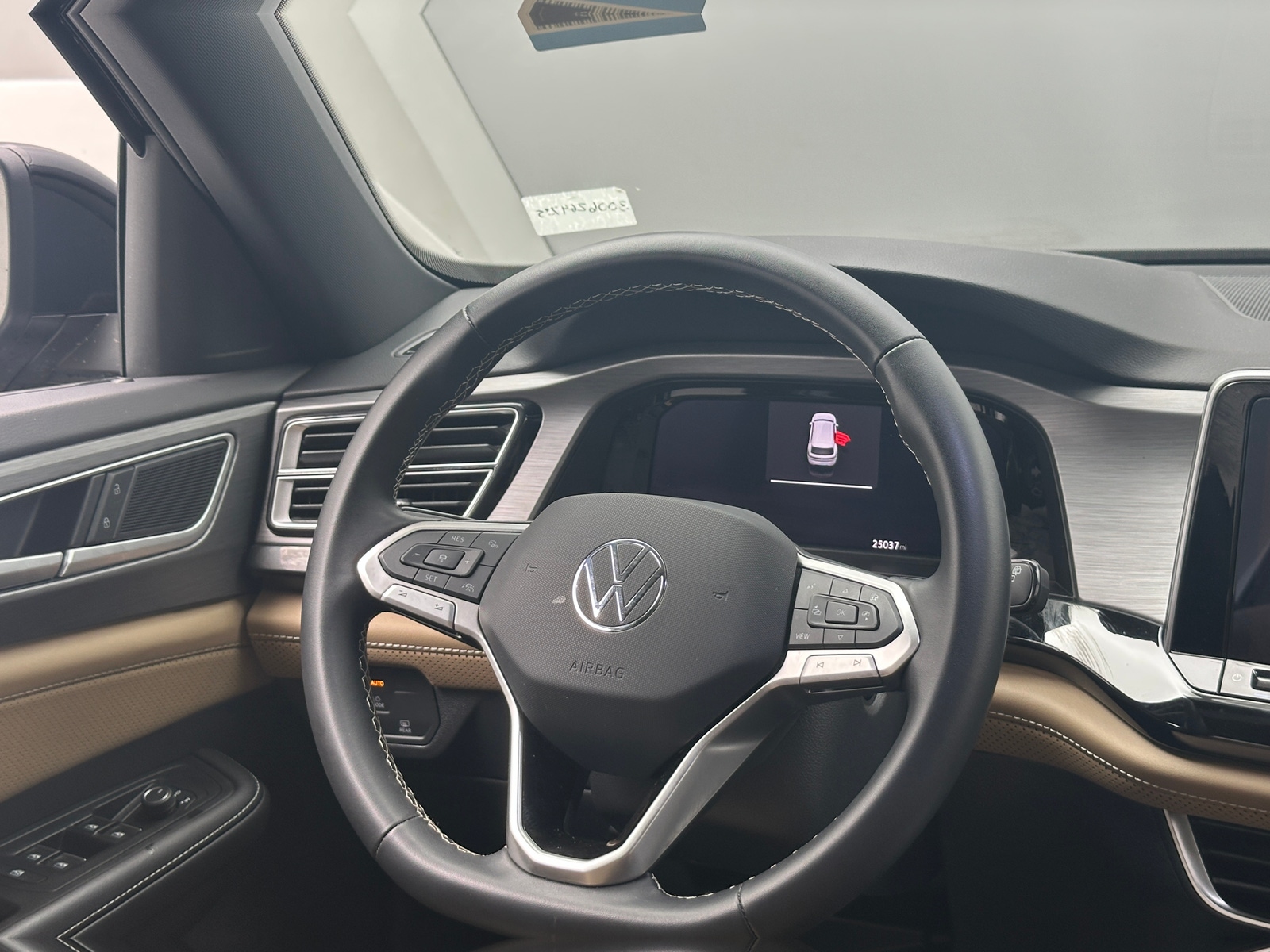 Thumbnail: 2026 Volkswagen Atlas - 4