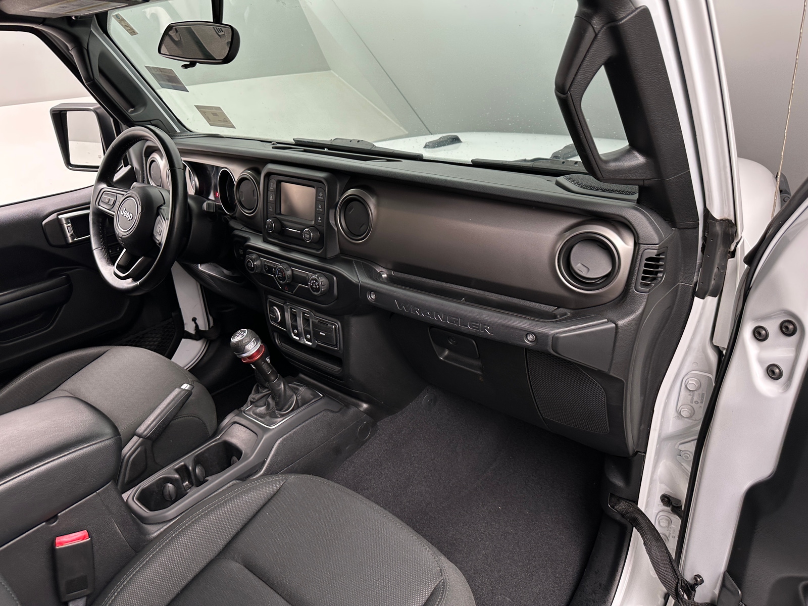 Thumbnail: 2020 Jeep Wrangler - 3