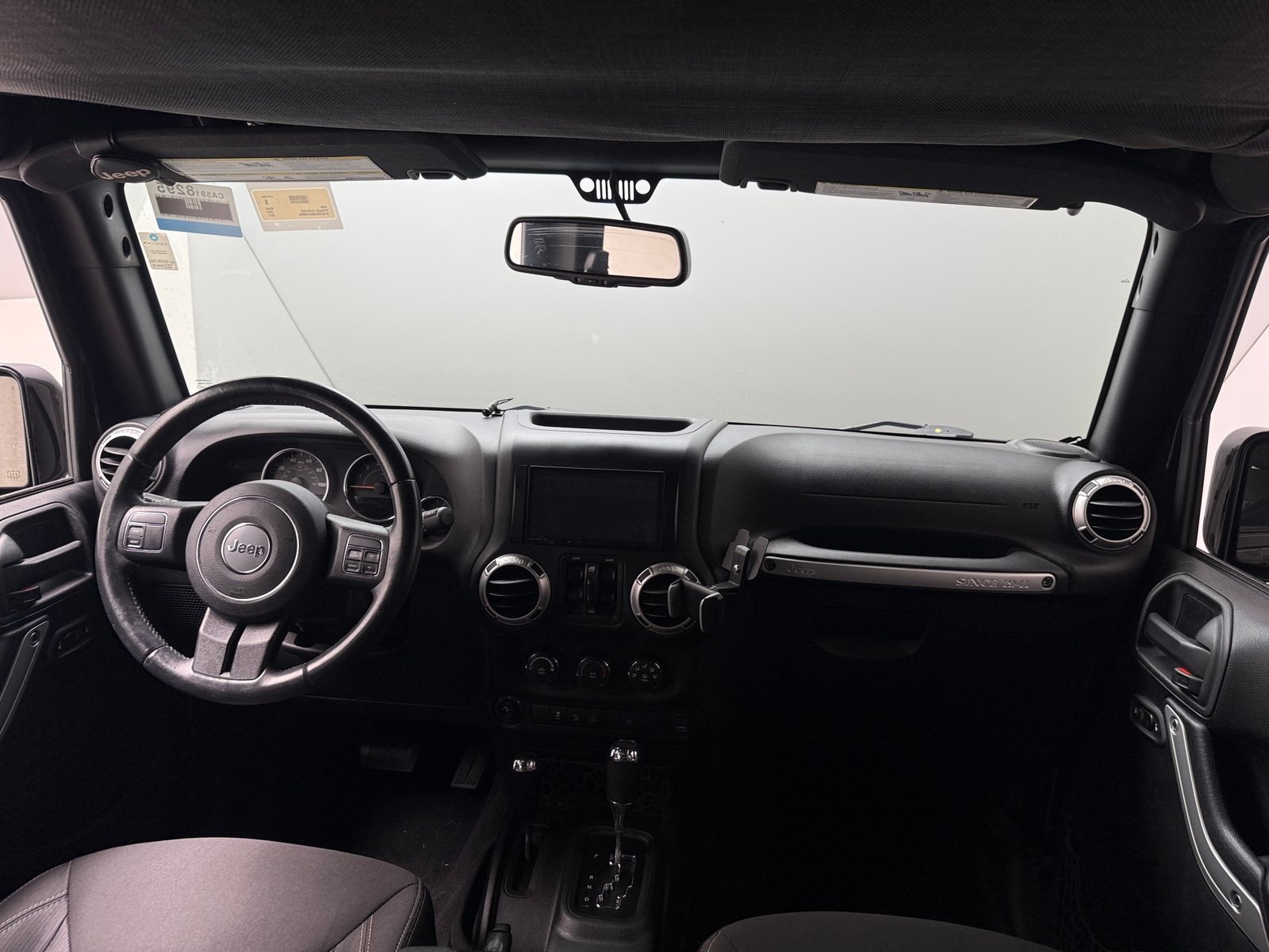 Thumbnail: 2017 Jeep Wrangler - 3