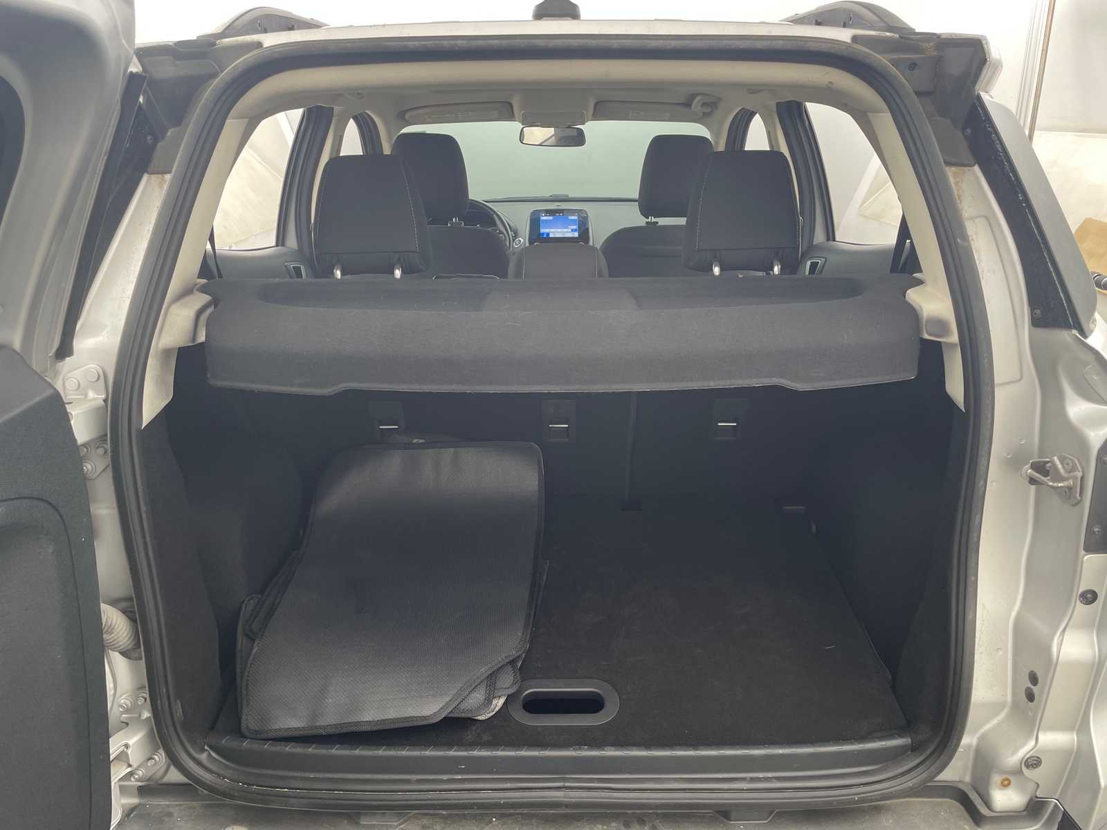 Thumbnail: 2019 Ford EcoSport - 7
