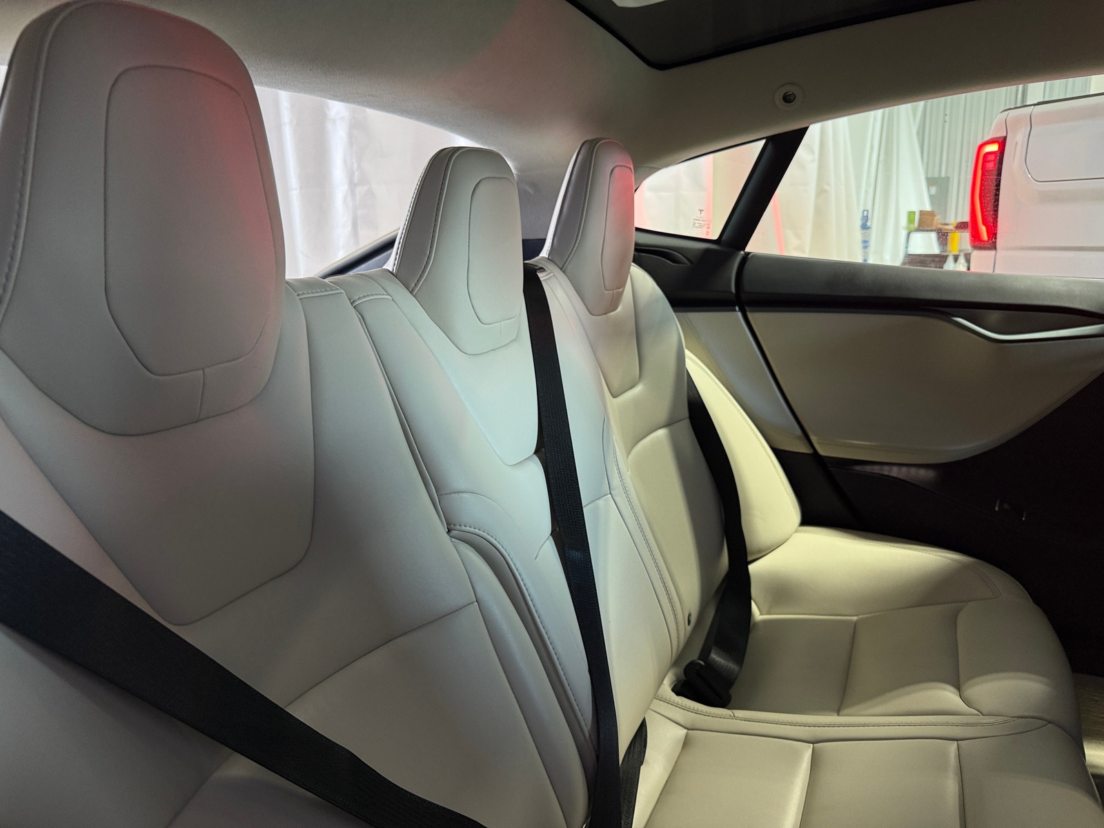Thumbnail: 2019 Tesla Model S - 5