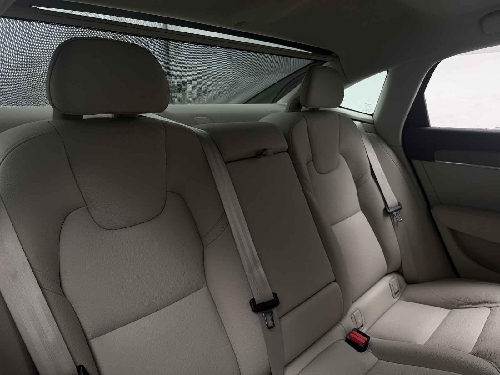 Thumbnail: 2023 Volvo S90 - 5