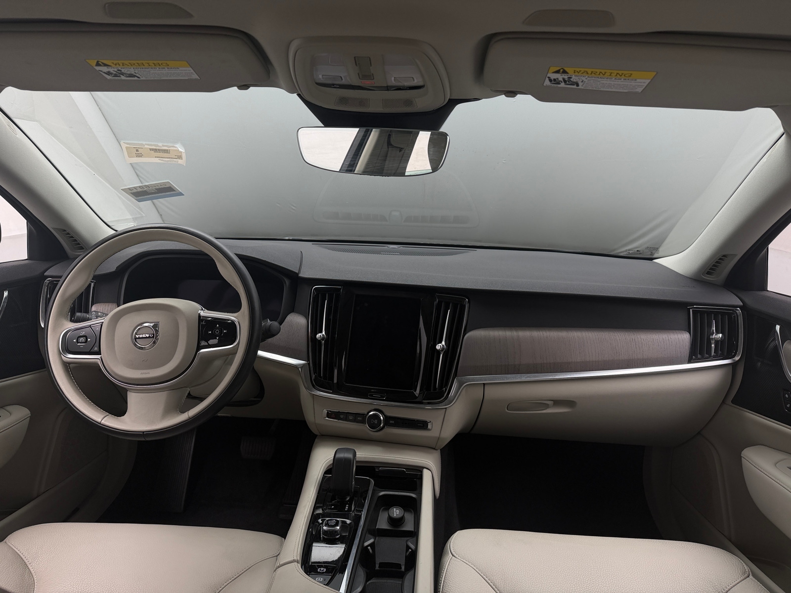 Thumbnail: 2023 Volvo S90 - 2