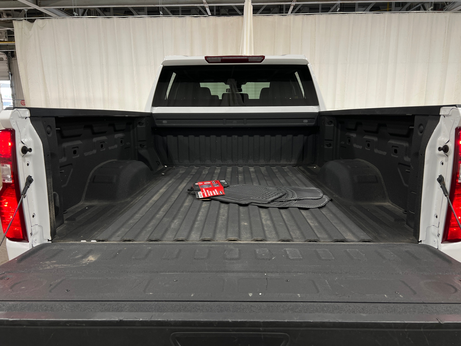 Thumbnail: 2024 Chevrolet Silverado 2500 - 7