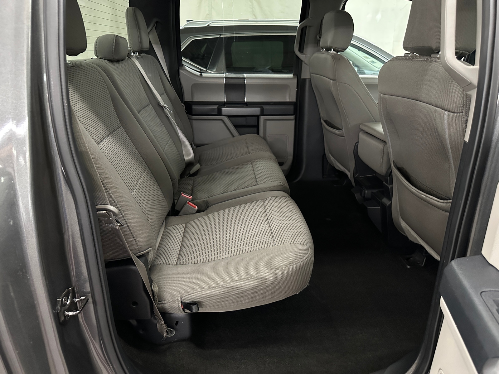 Thumbnail: 2019 Ford Econoline - 6