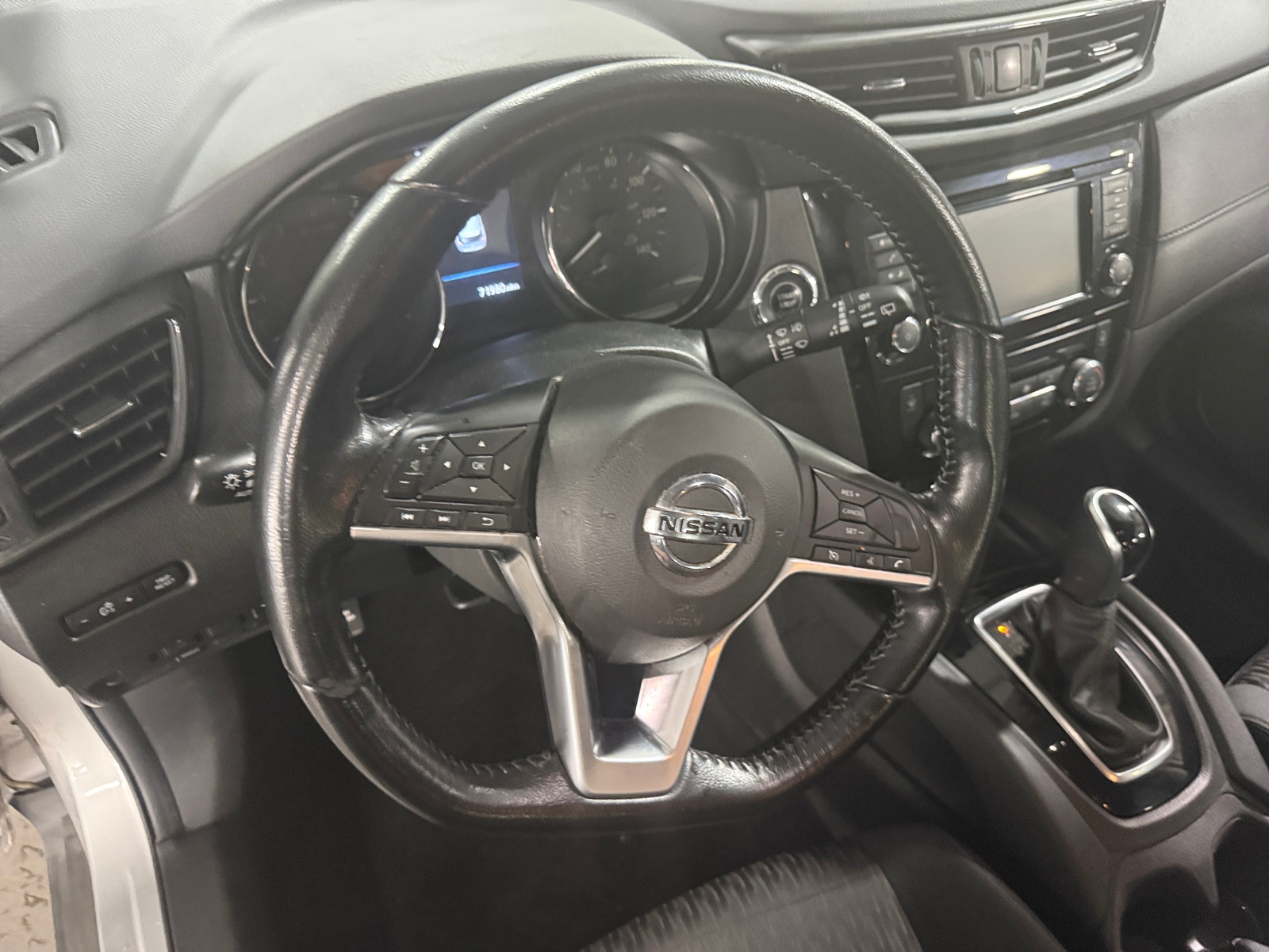 Thumbnail: 2020 Nissan Rogue - 5