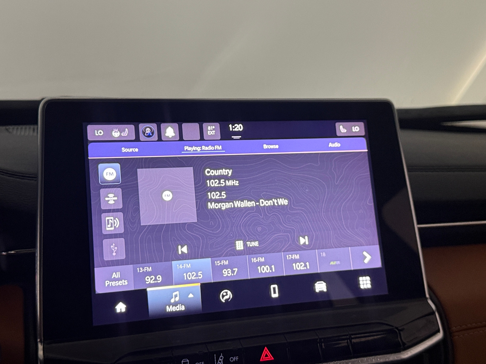 Thumbnail: 2023 Jeep Compass - 3
