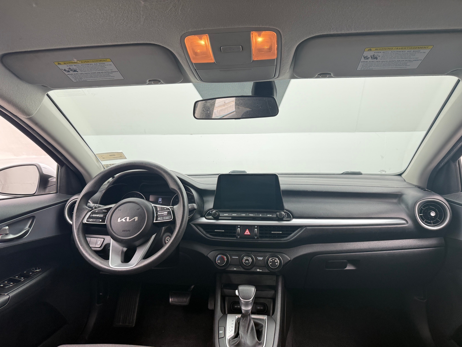 Thumbnail: 2022 Kia Forte - 3