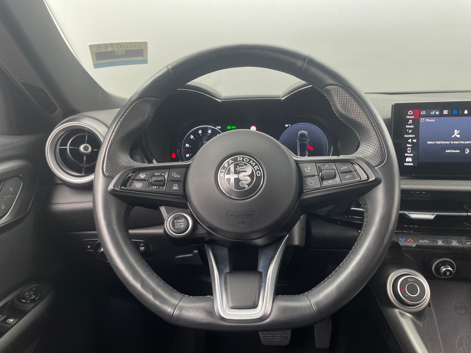 Thumbnail: 2024 Alfa Romeo Tonale - 4