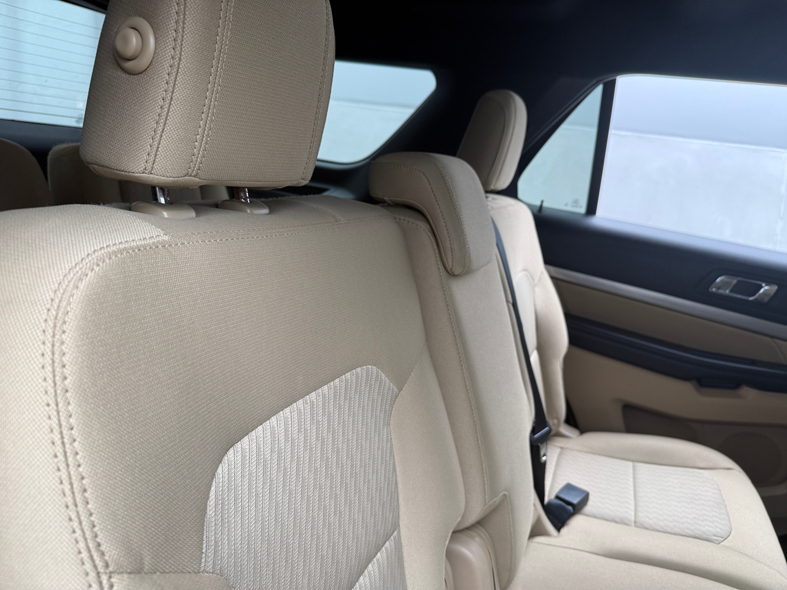 Thumbnail: 2016 Ford Explorer - 6