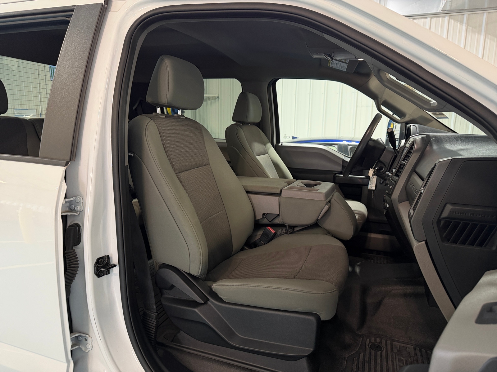 Thumbnail: 2020 Ford Econoline - 2