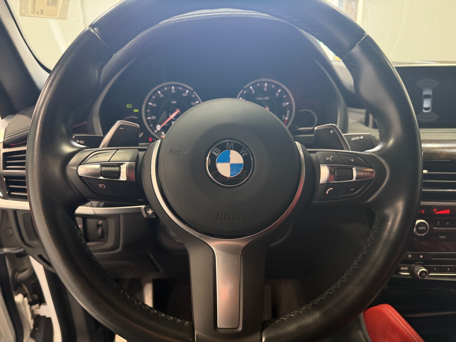 Thumbnail: 2017 BMW X6 - 4