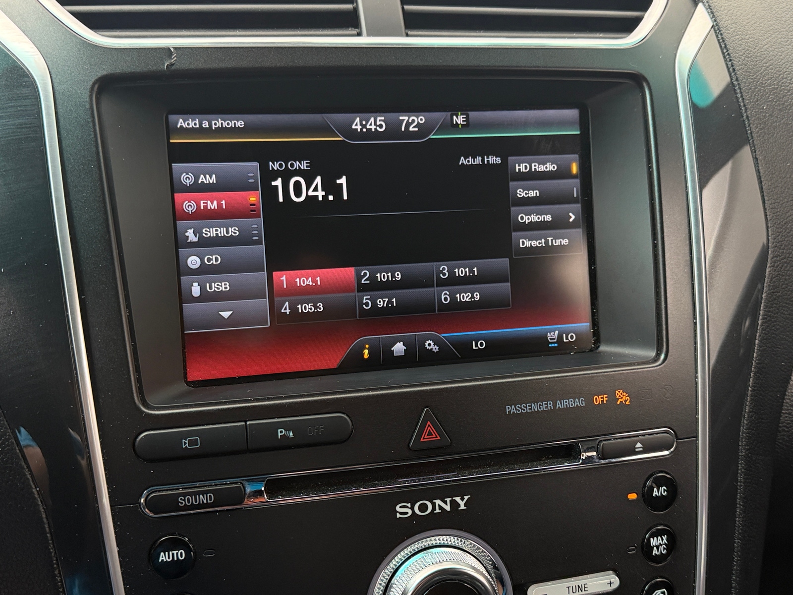 Thumbnail: 2016 Ford Explorer - 3
