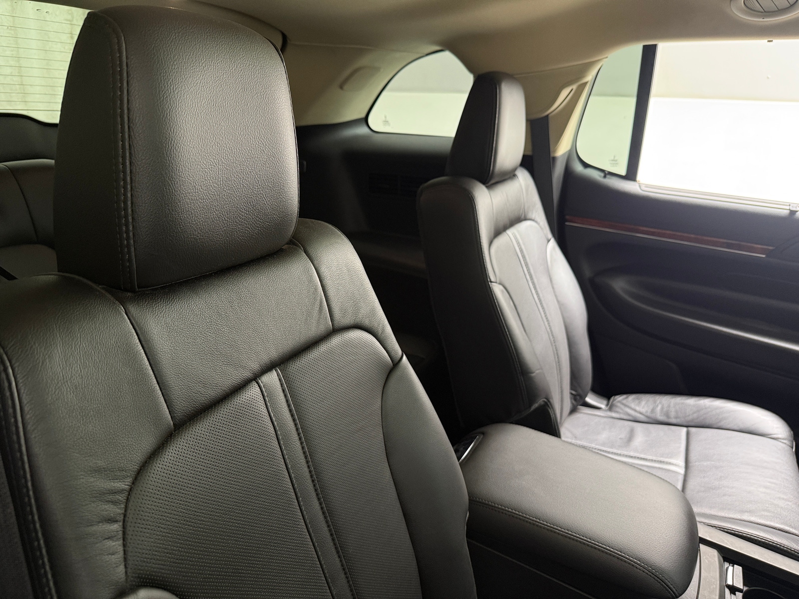 Thumbnail: 2019 Lincoln MKT - 5