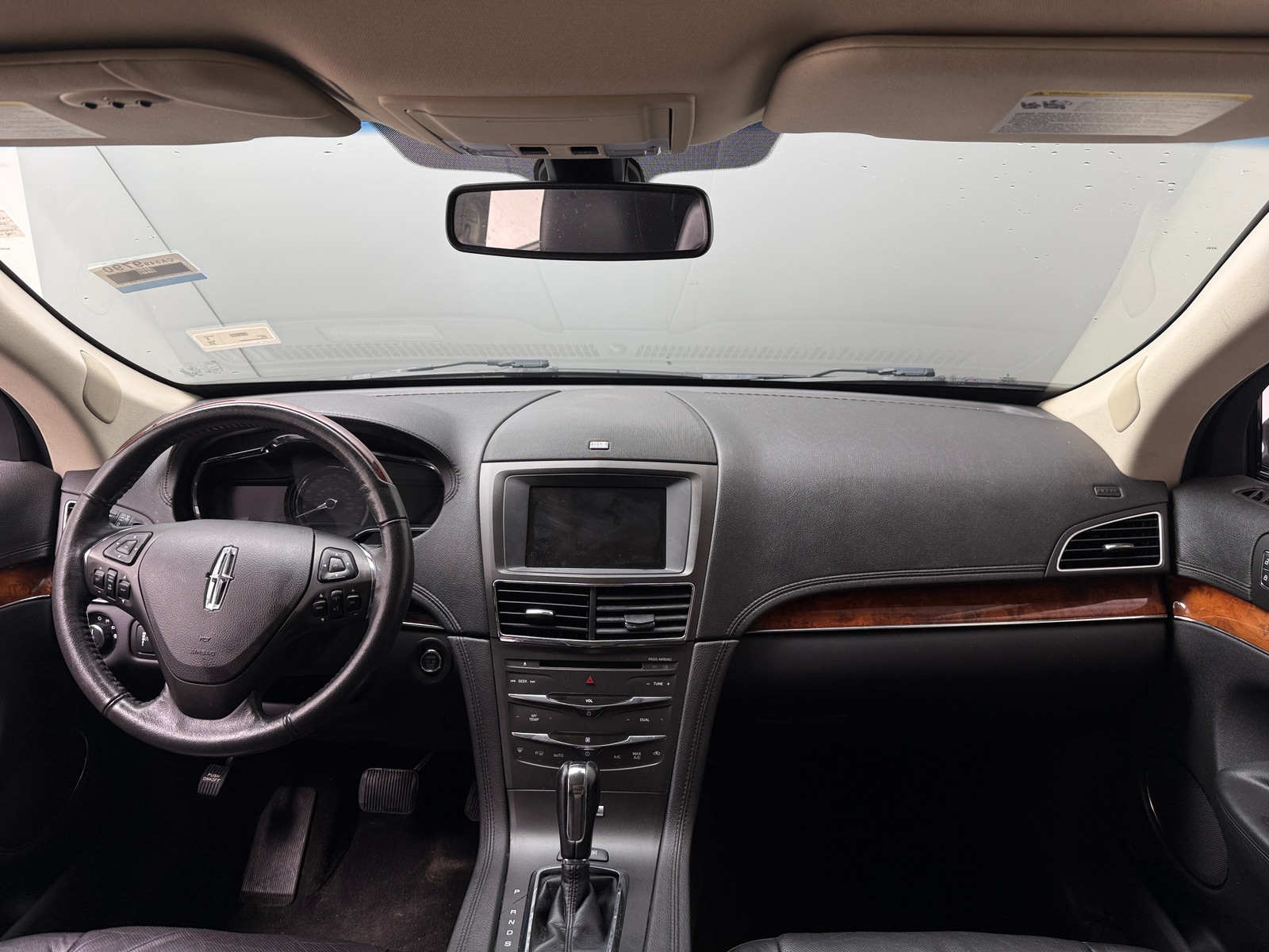 Thumbnail: 2019 Lincoln MKT - 2