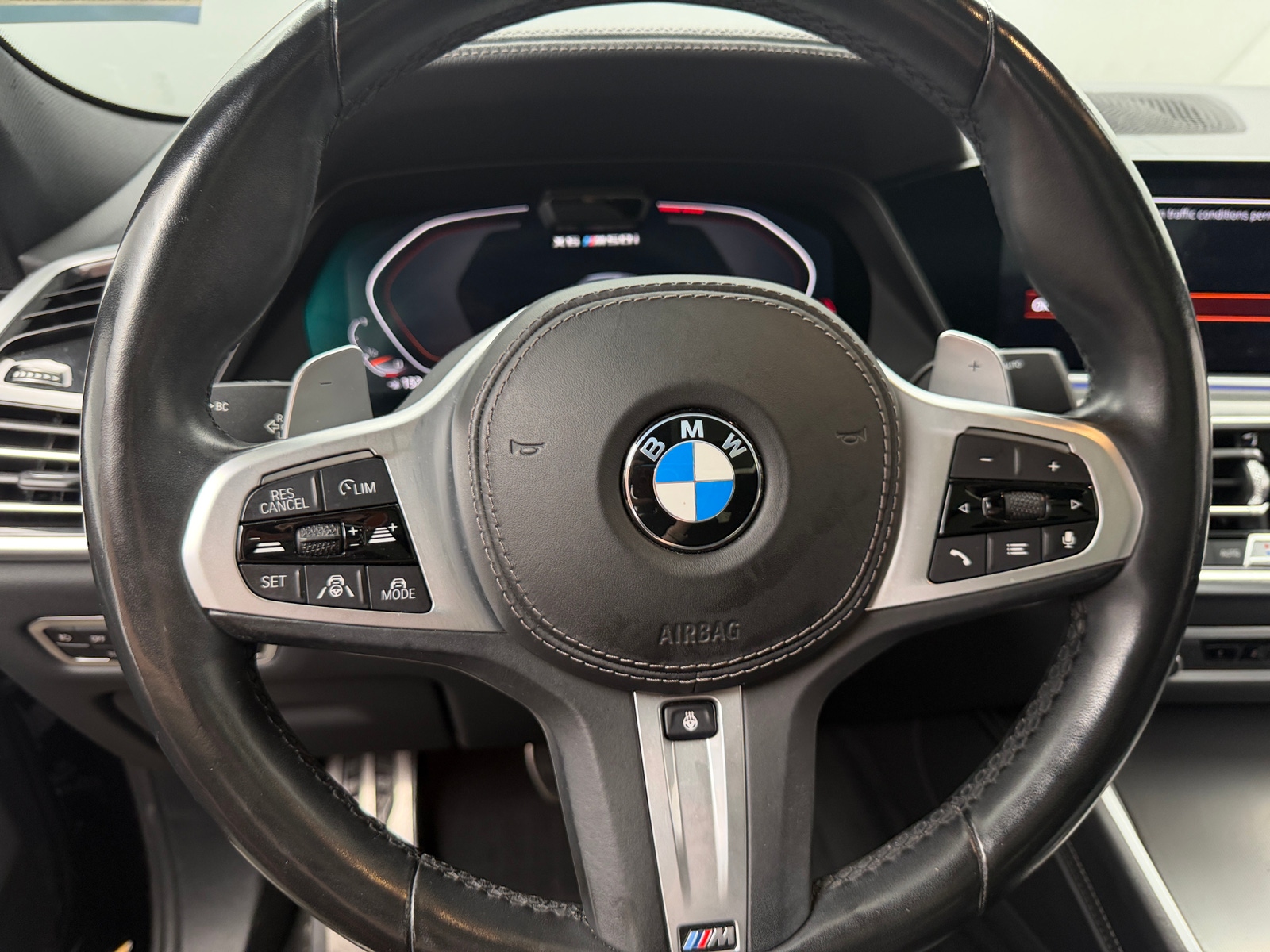 Thumbnail: 2021 BMW X6 - 4