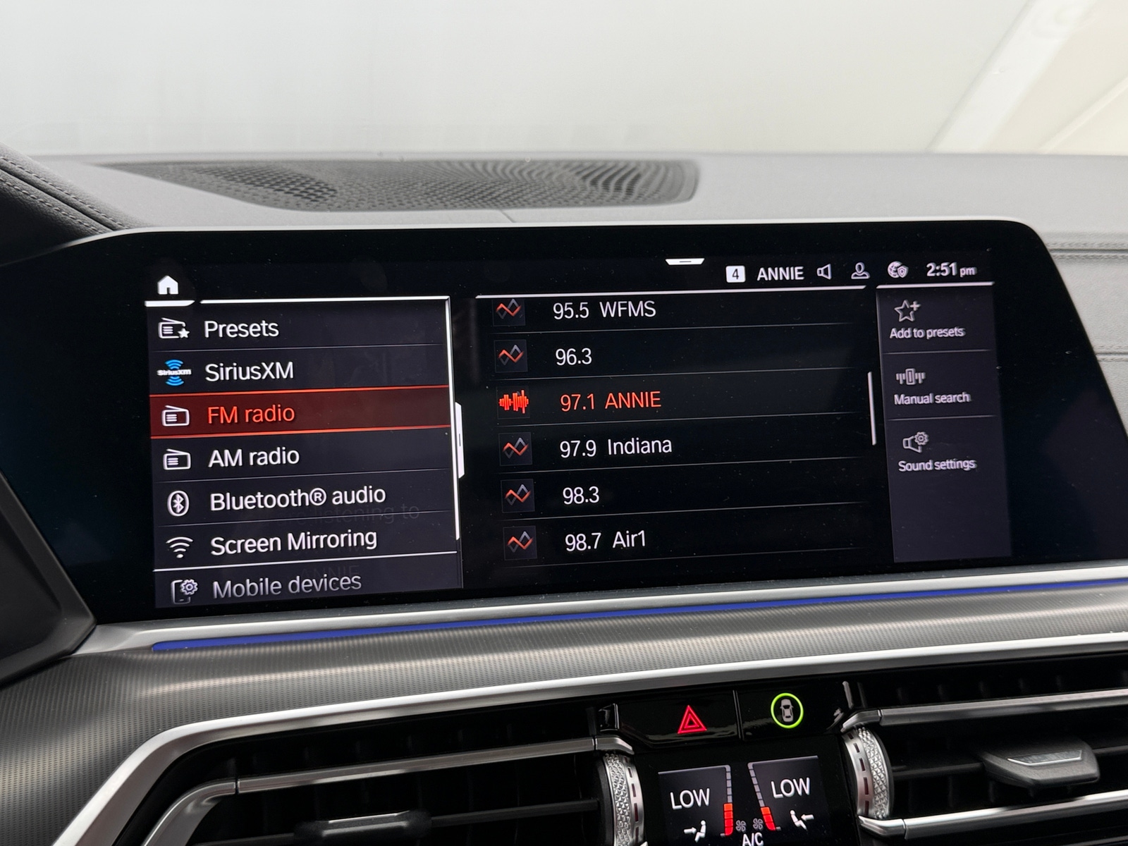 Thumbnail: 2021 BMW X6 - 3