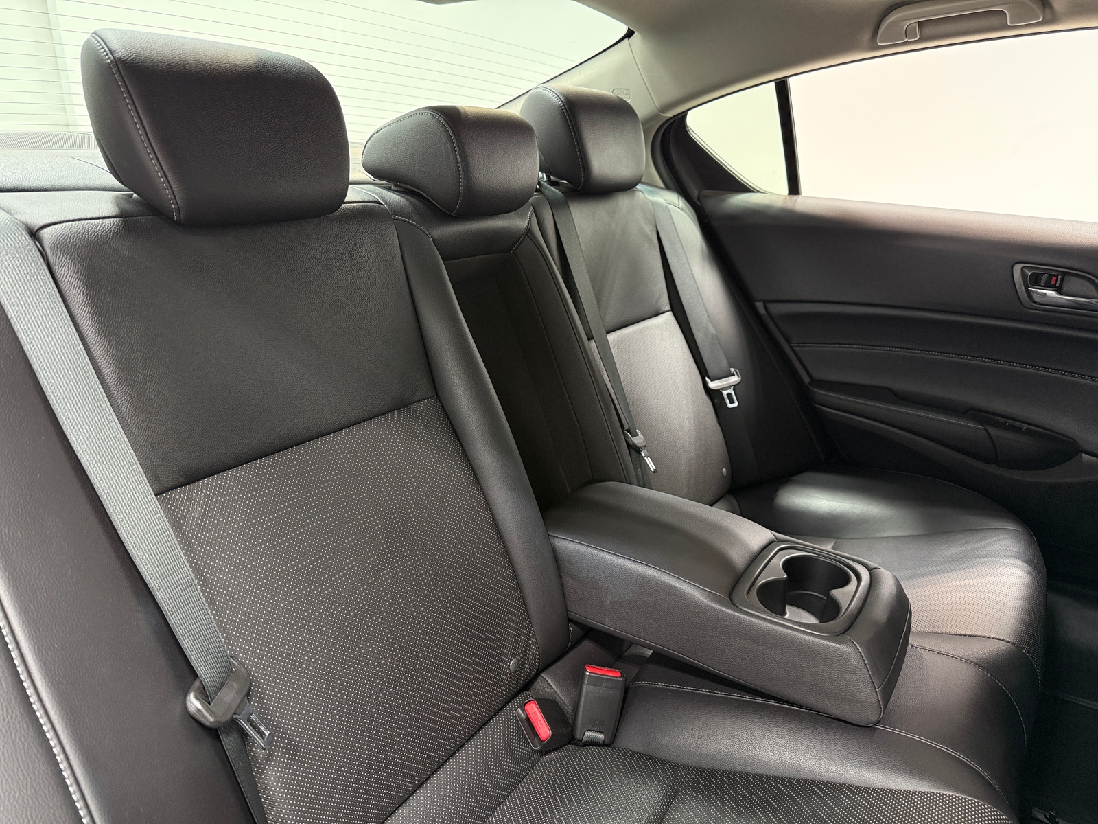 Thumbnail: 2013 Acura ILX - 5