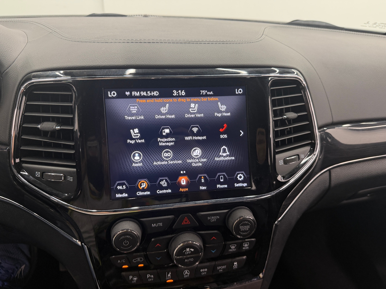 Thumbnail: 2020 Jeep Grand Cherokee - 3
