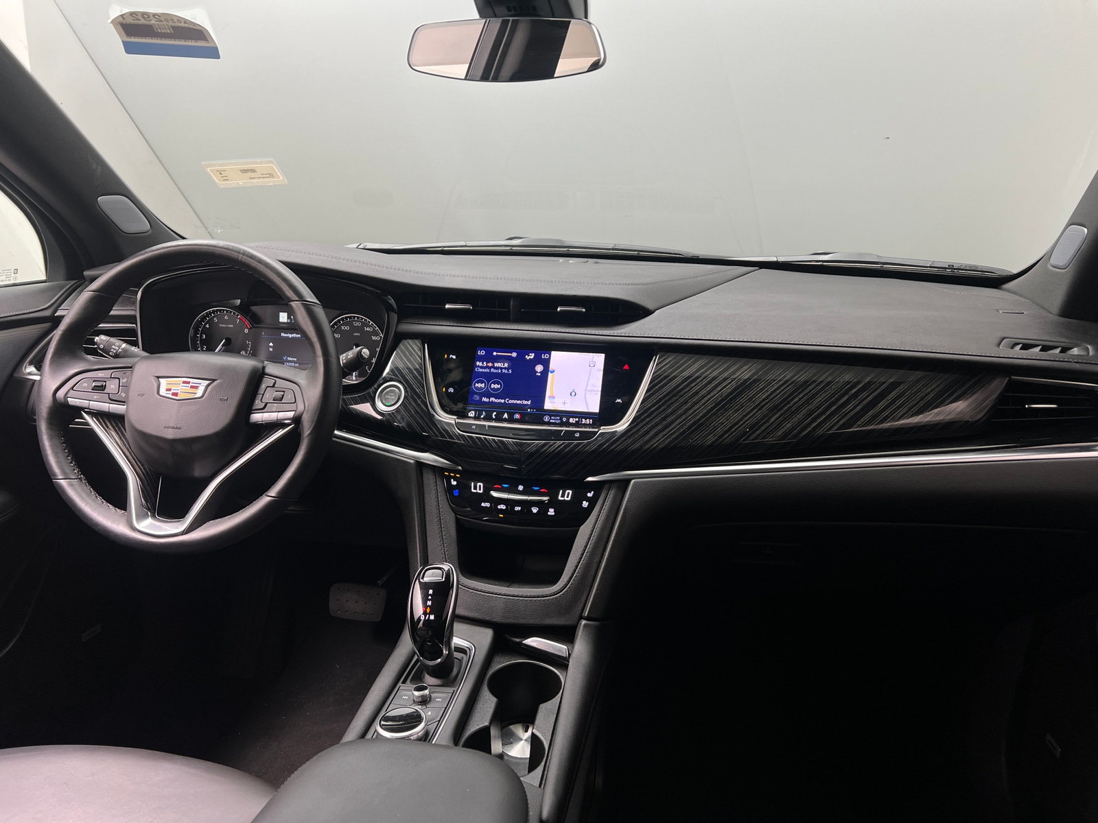 Thumbnail: 2025 Cadillac XT6 - 2