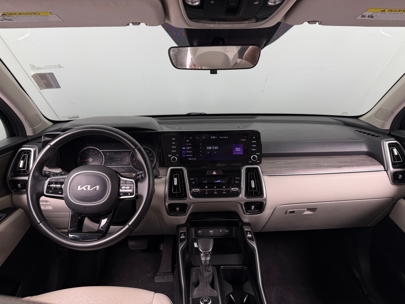 Thumbnail: 2022 Kia Sorento - 2