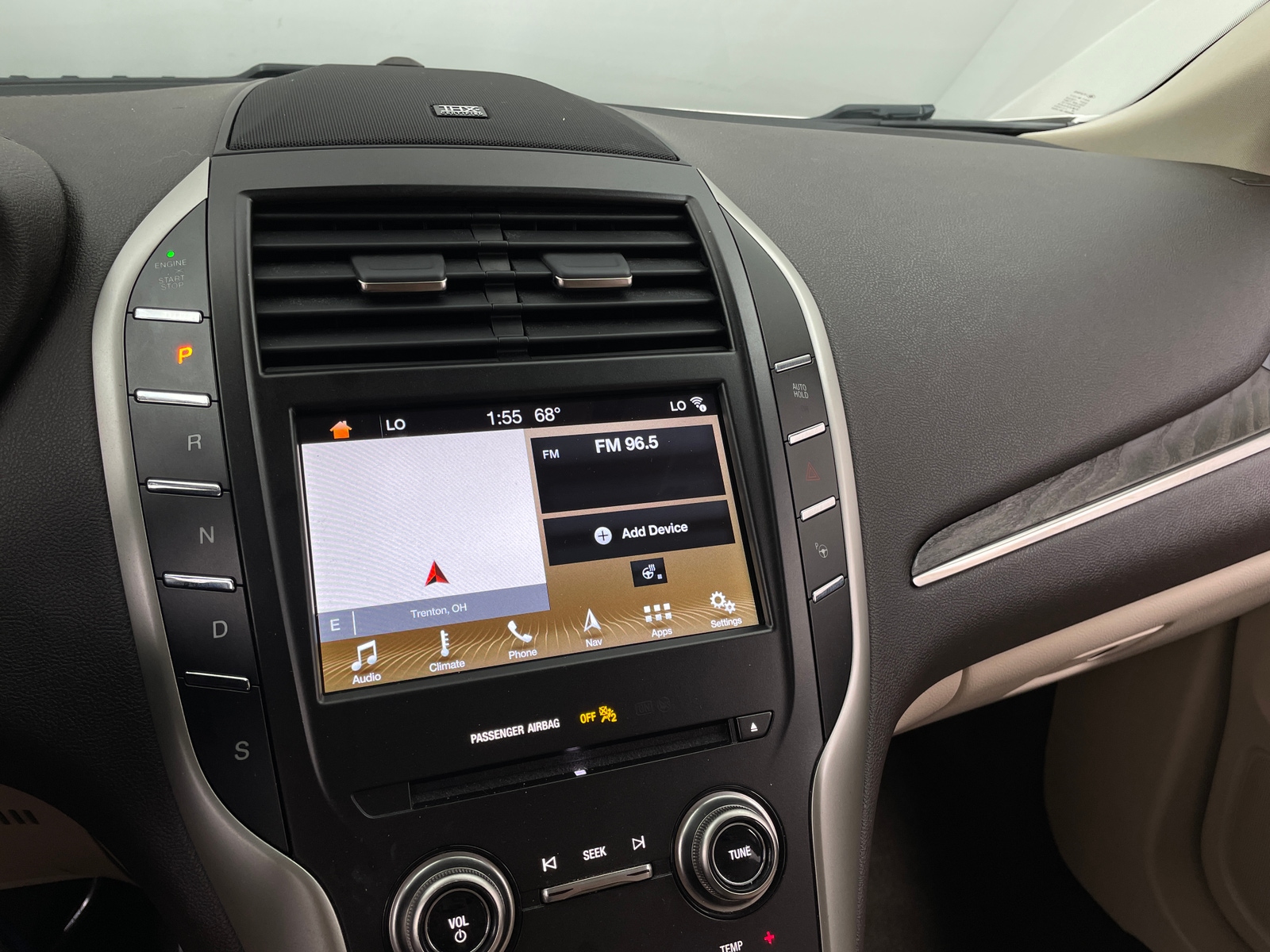 Thumbnail: 2019 Lincoln MKC - 3