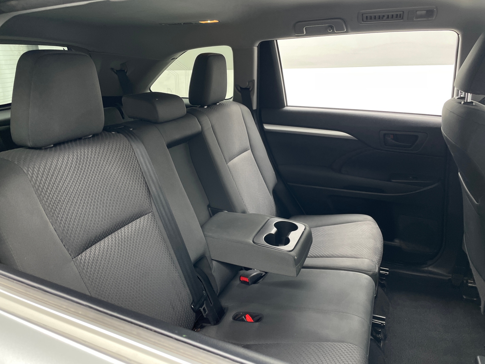 Thumbnail: 2018 Toyota Highlander - 6