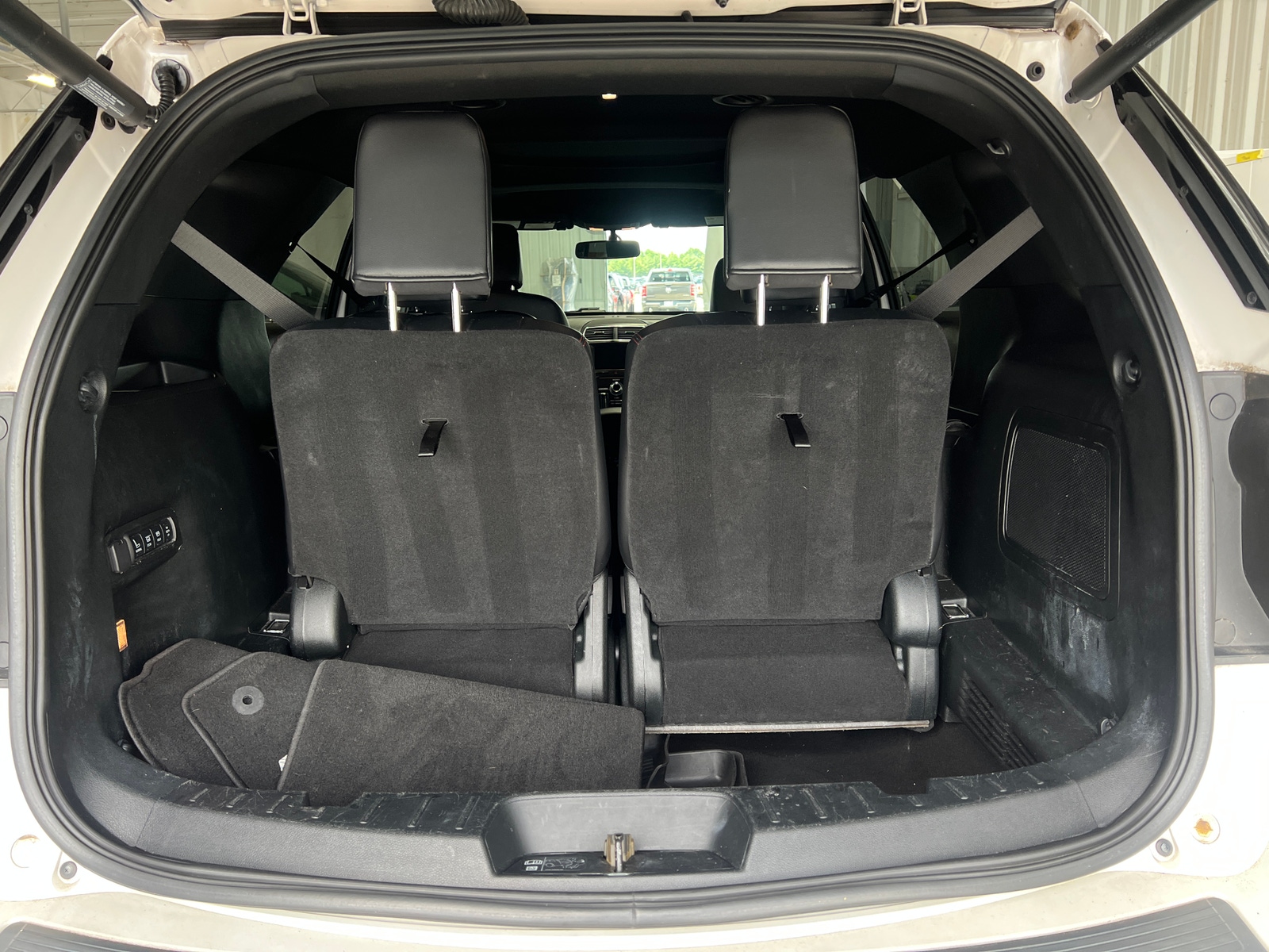 Thumbnail: 2019 Ford Explorer - 6