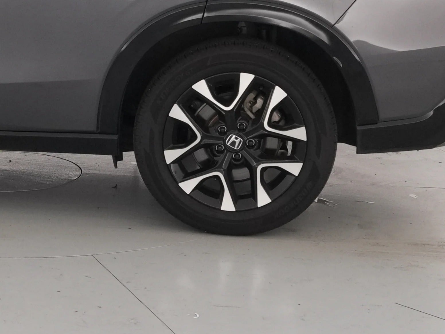 2026 Honda HR-V EX-L - Photo 17
