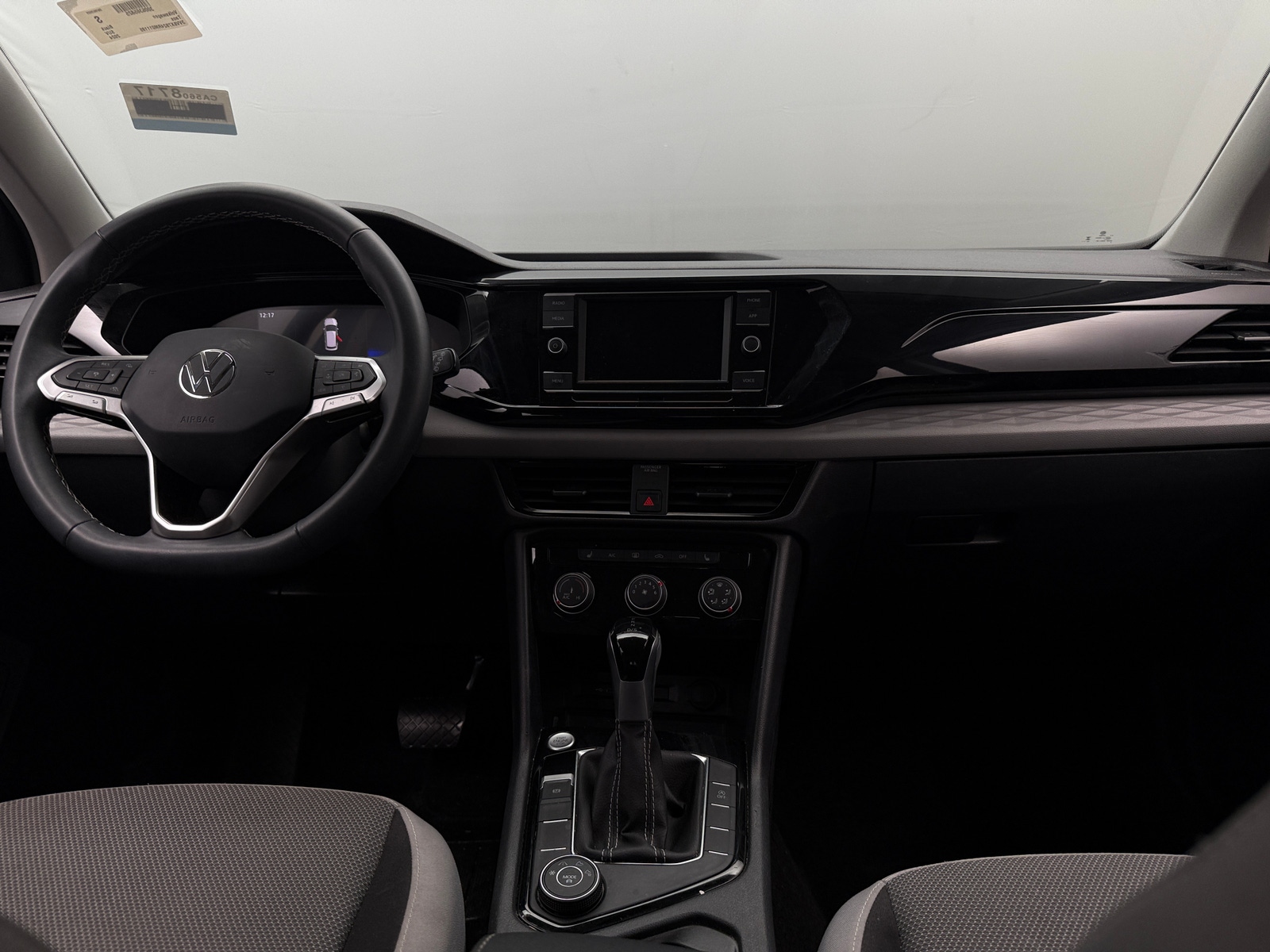 Thumbnail: 2024 Volkswagen Taos - 3