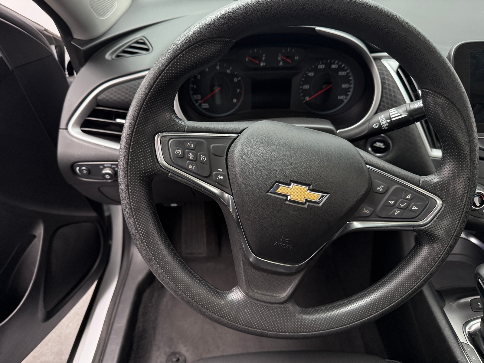 Thumbnail: 2024 Chevrolet Malibu - 5